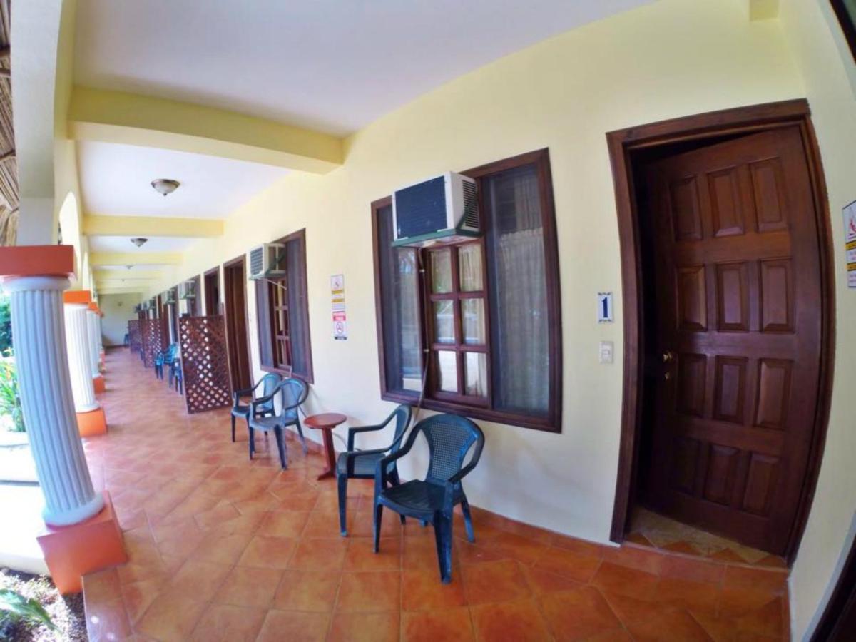 Hotel Esperanza Карильо Екстериор снимка